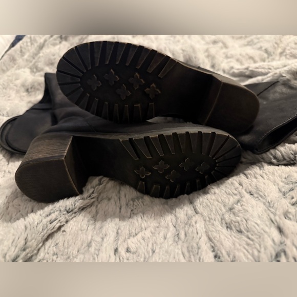 Kohl’s Woman’s Black Over-The-Knee Block Heel Boots Round Toe Size 8 New - Picture 2 of 9